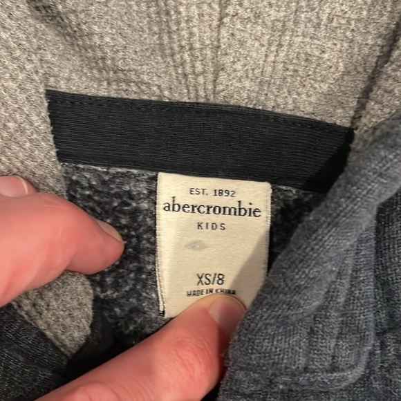 Abercombie Kids Full Zip Hoodie.  Size XS - Picture 7 of 7